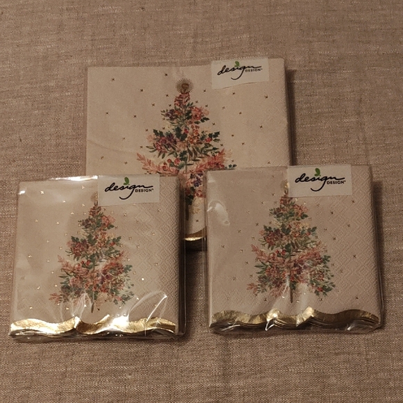Other - Christmas Tree Napkins Set